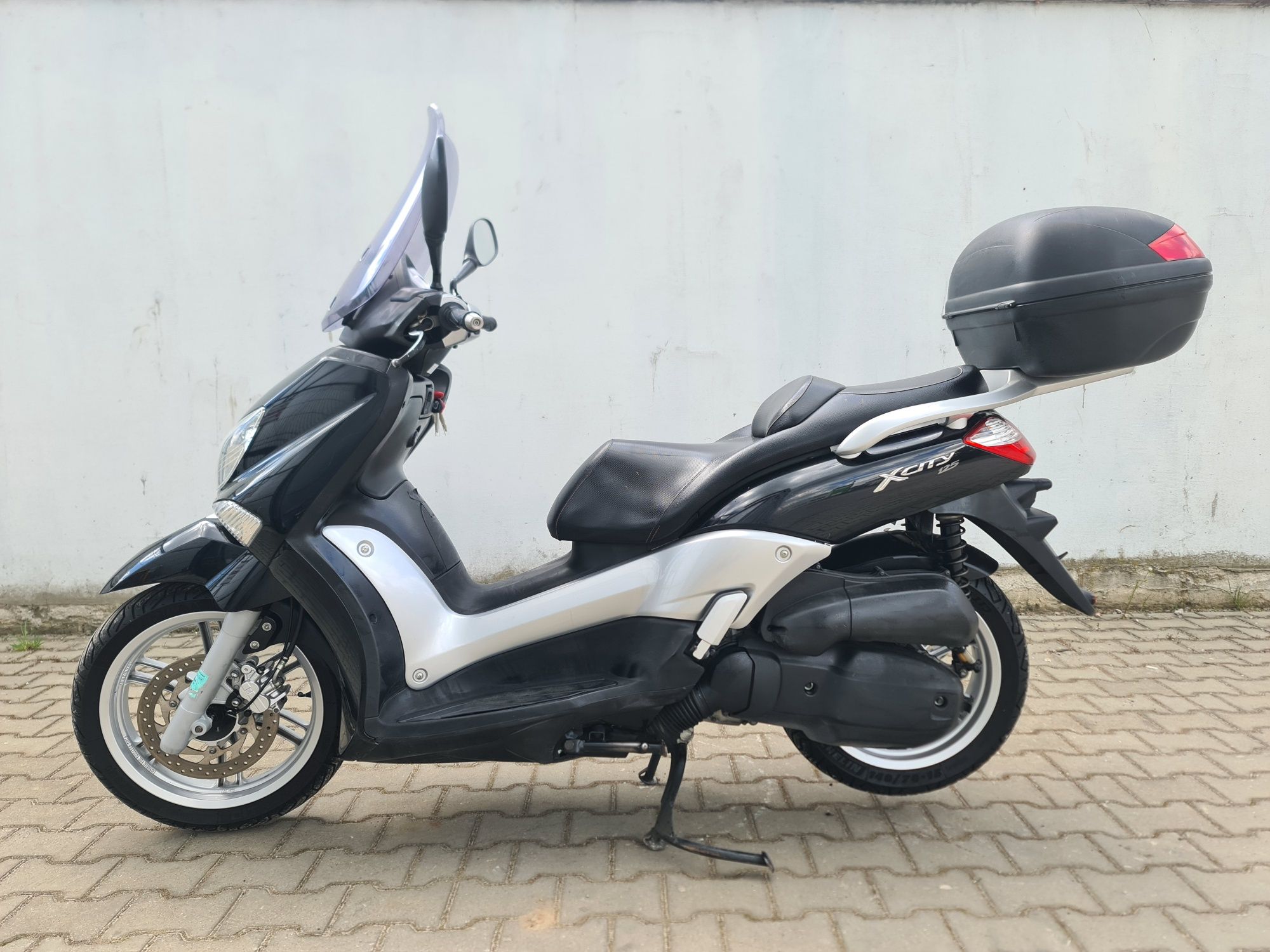 Yamaha Xcity Xmax125 cm3 2008 rok ładna