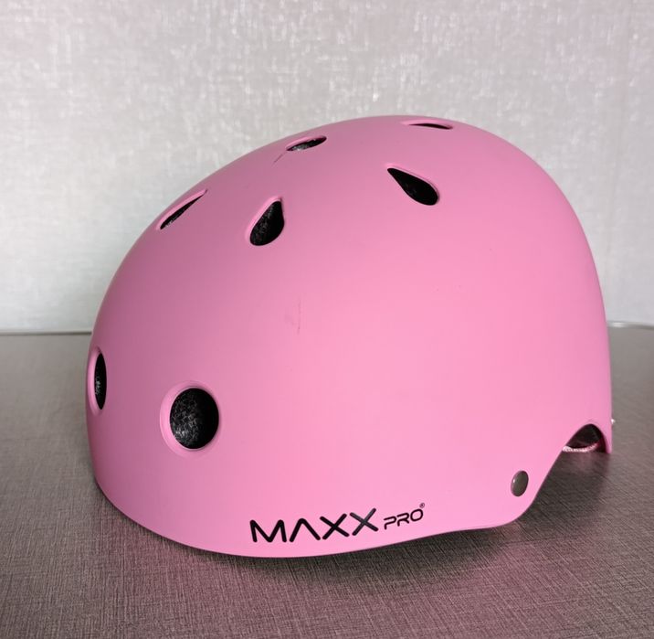 Захисний шолом дитячий Maxx pro