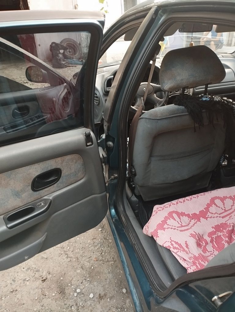 Продам Renault Laguna