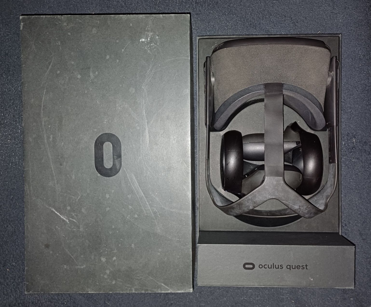 Oculus quest 128GB, lewy pad uszkodzony