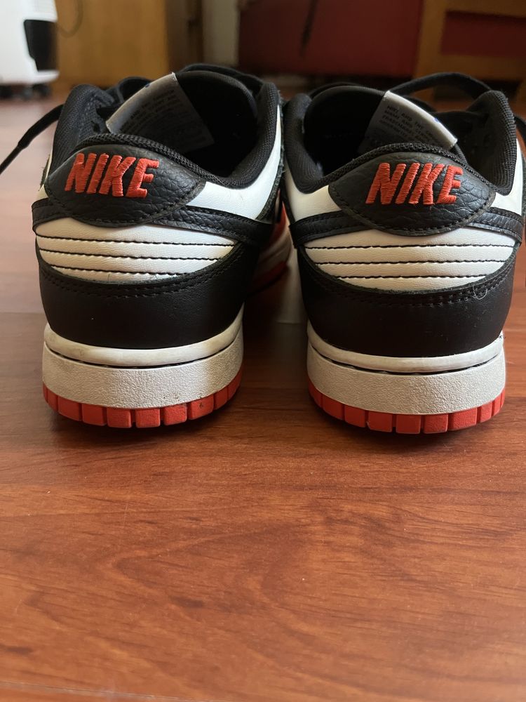nike dunk low emb