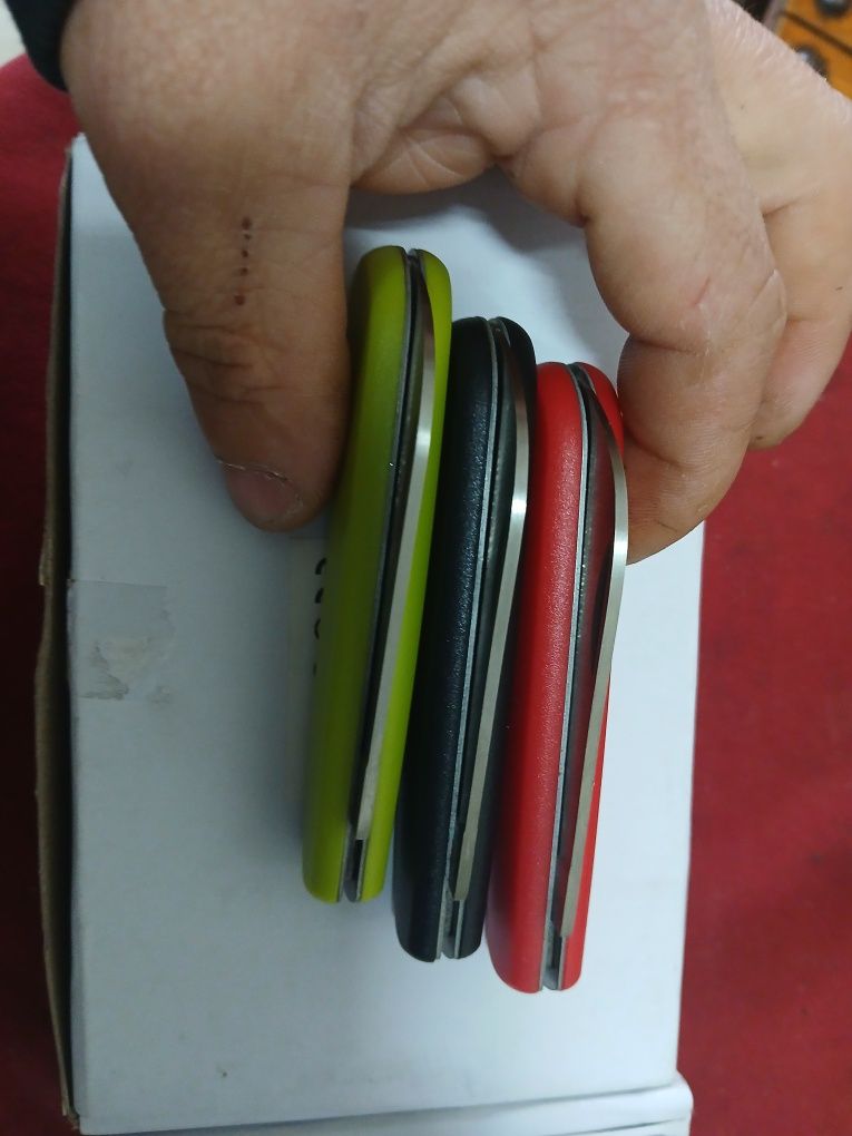Navalhas metal para coleção