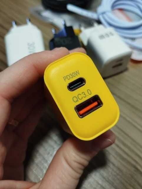 Szybka ładowarka zasilacz USB A Plus USB C 55W QC3.0+ PD3 Kolor ŻÓŁTY