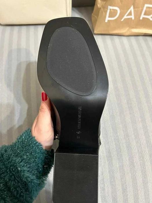 Botas pretas STRADIVARIUS Não usadas