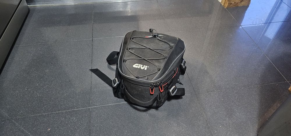 Bolsa Givi XL07B para mota