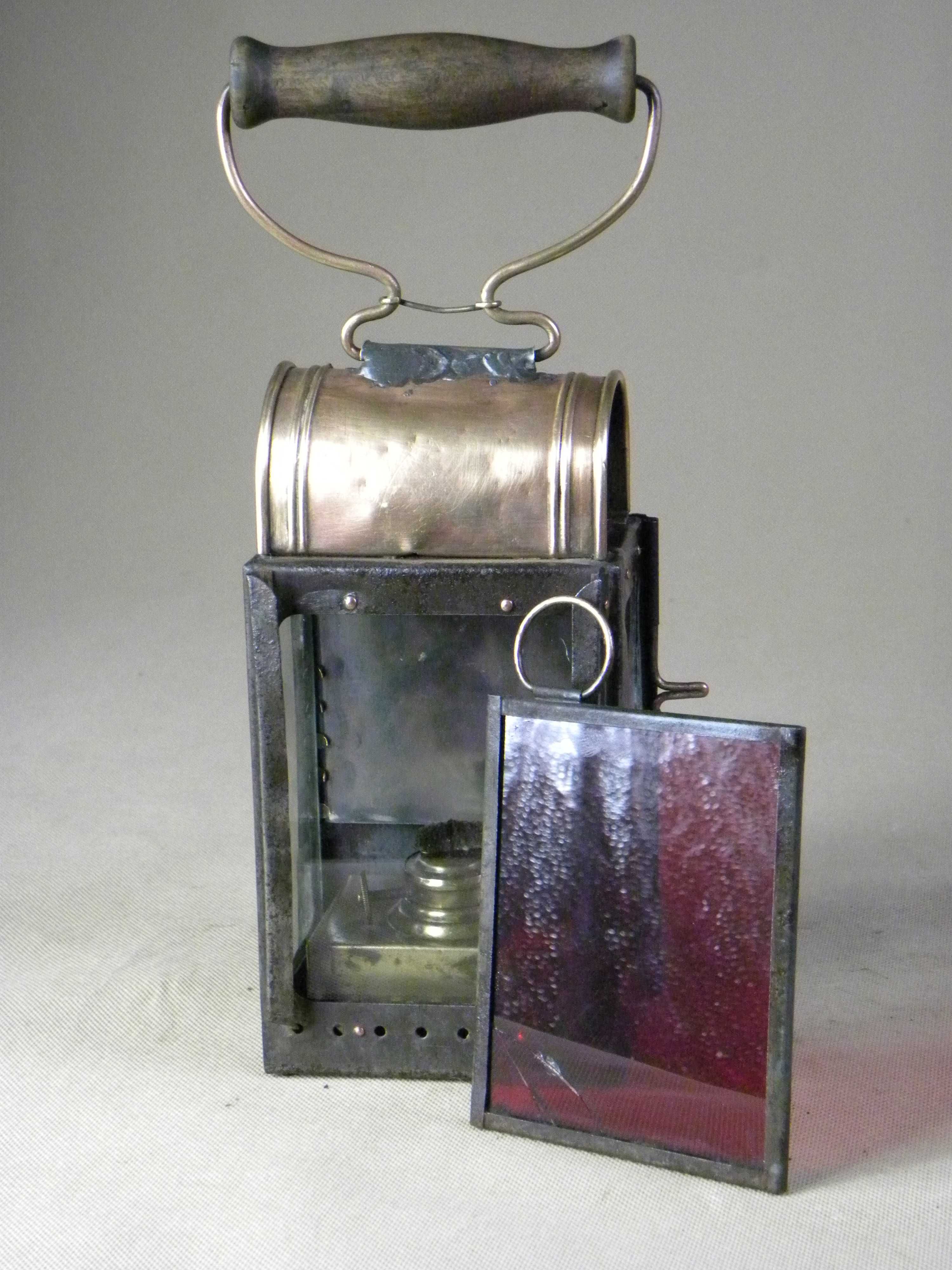 Kolekcjonerska niemiecka kolejowa lampa naftowa F.F.A Schulze wz. 28