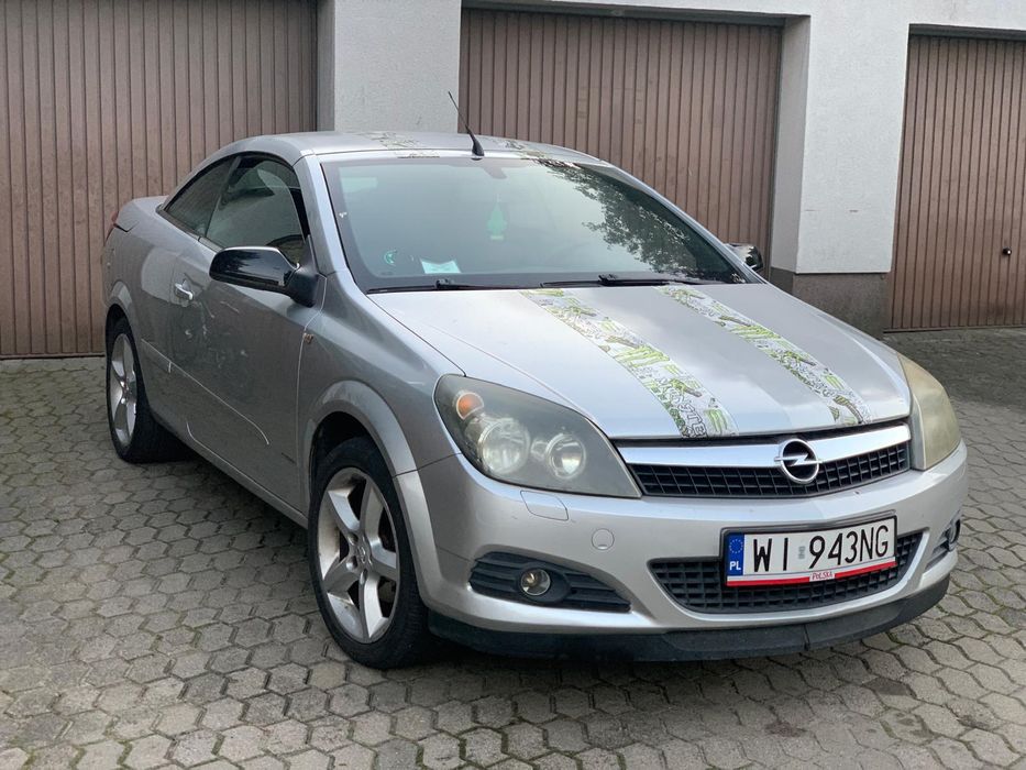 Astra H twintop cabrio  1.6 benzyna