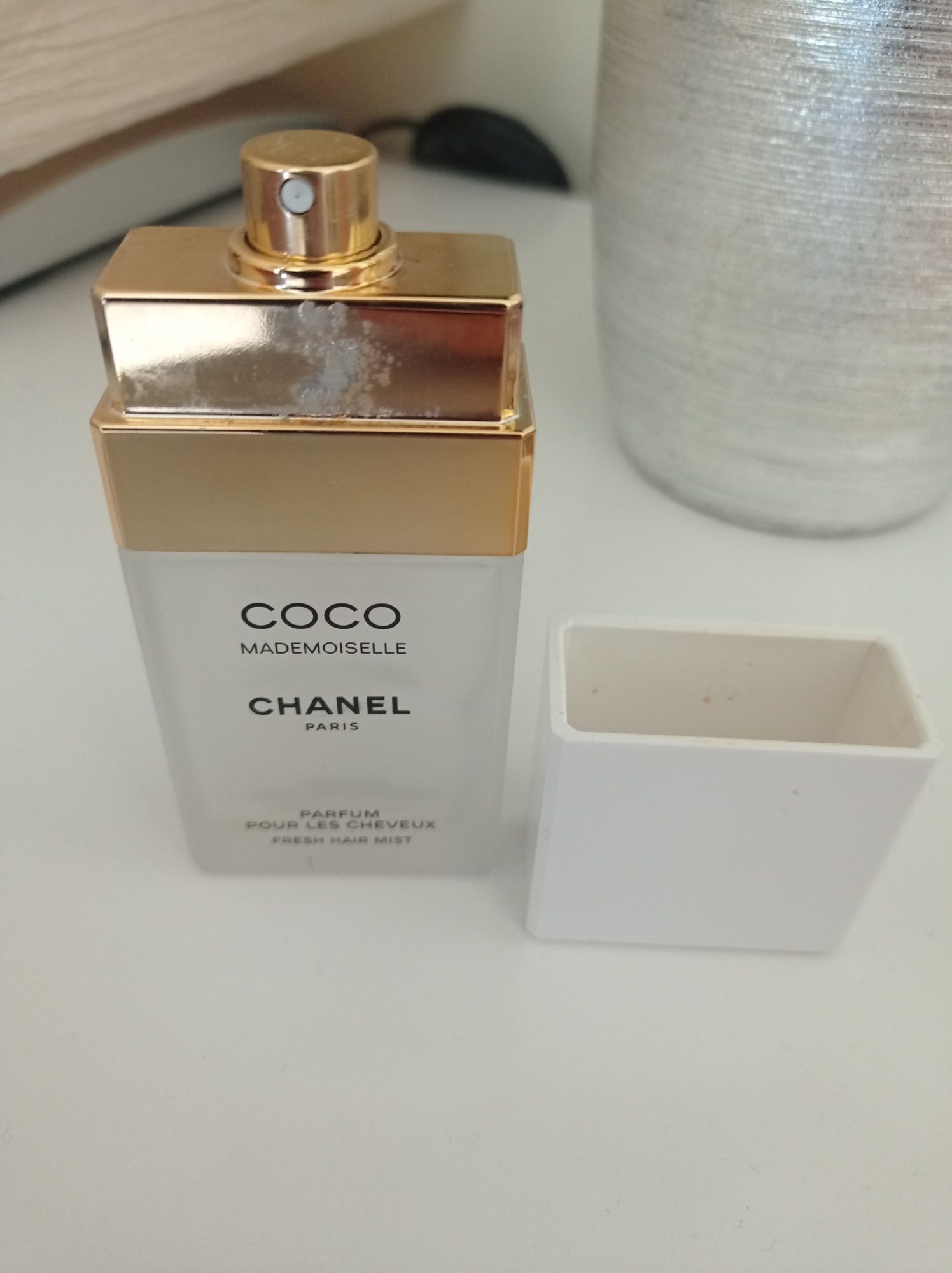 Puste flakony po perfumach Chanel Armani