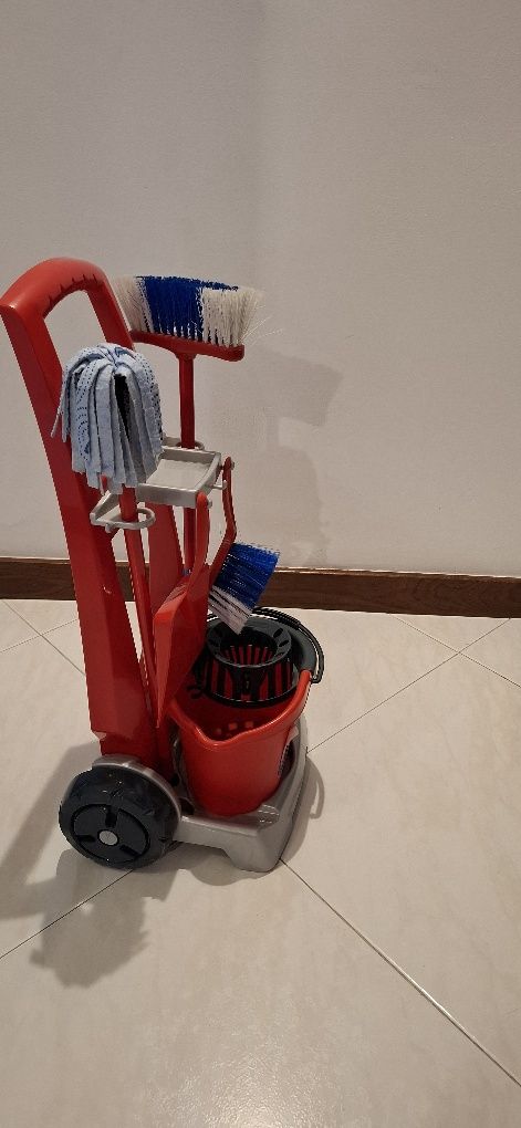 Quadro de giz e kit limpeza VILEDA