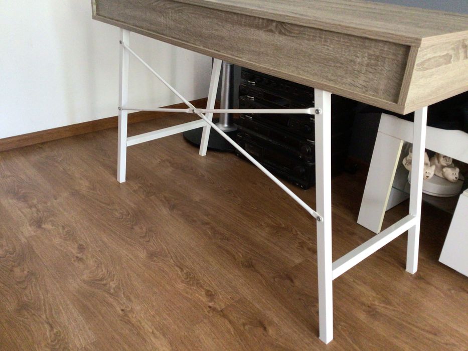 Biurko ABBETVED 48x120 dąb/biały