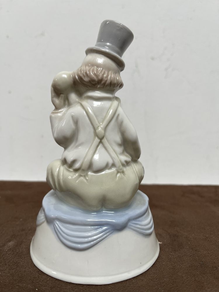 Stara Porcelanowa Figurka Klaun