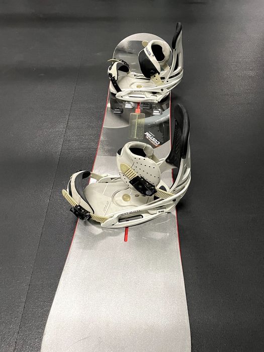Prancha + Bindings + Saco Burton Snowboard