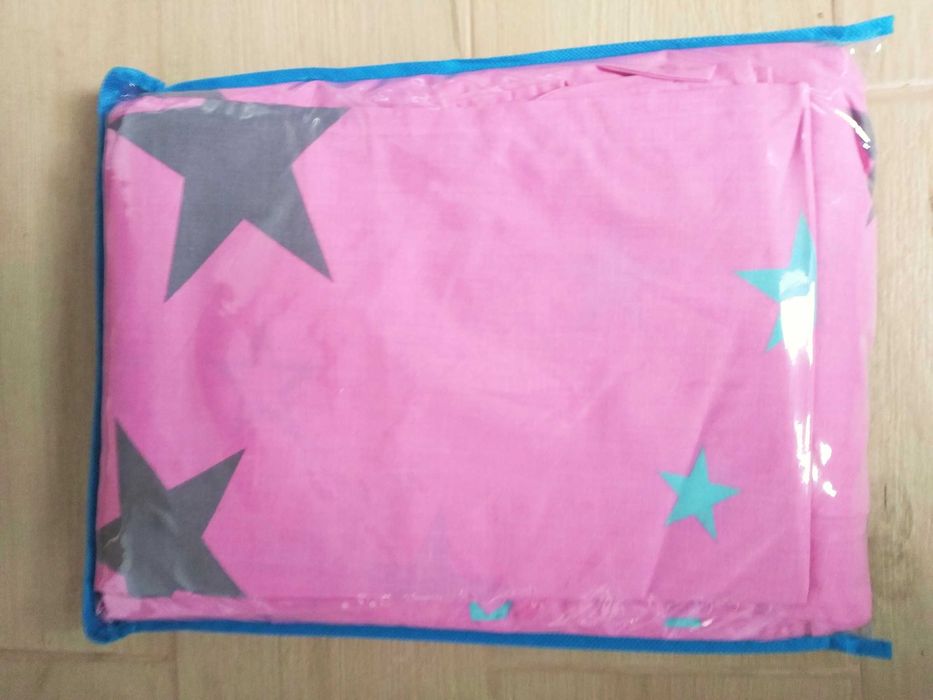 Постіль Зорі на рожевому