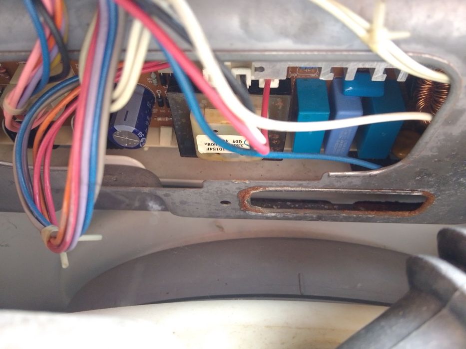 Продам стиральную машину Samsung fuzzy S821