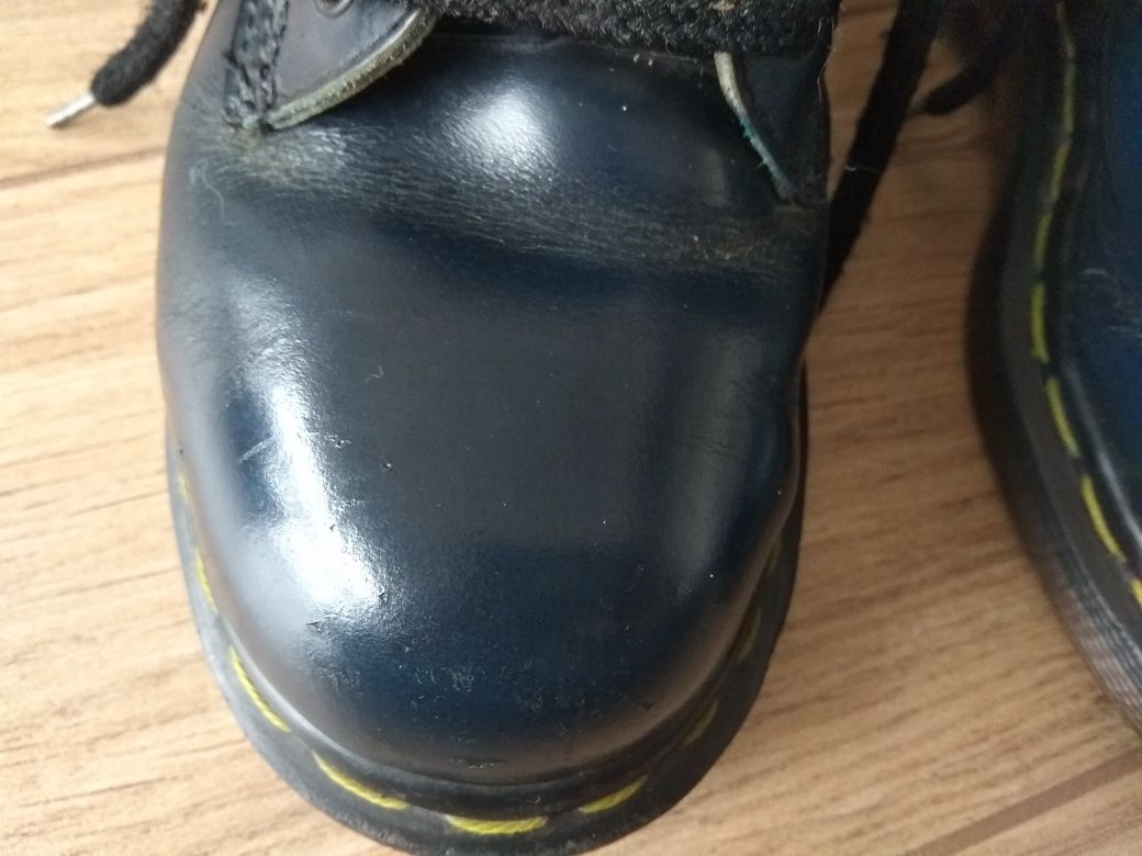 Buty trapery glany Dr Martens z blachą 10 dziurek 36