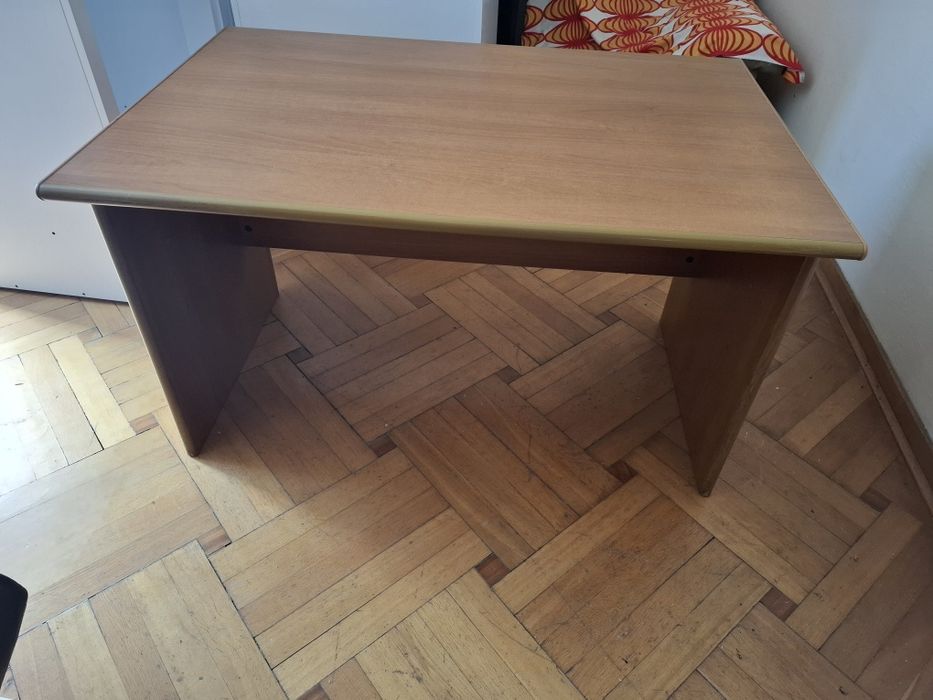 Biurko  solidne klasyczne