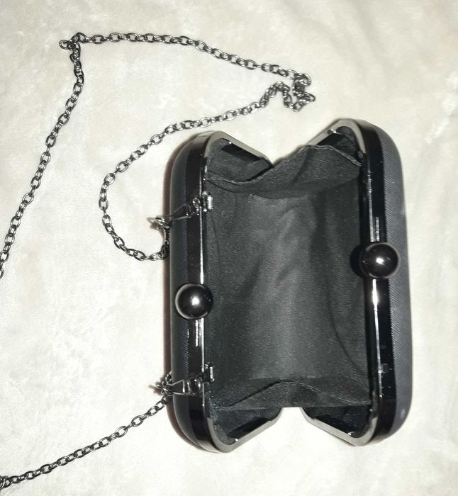 Продам клатч (под Givenchy)