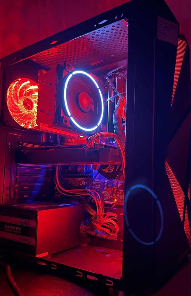 Ігровий ПК Intel Core i5 10400f 16DDR4 128SSD 500HDD RX580 4gb новий