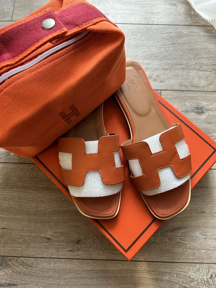 Шльопанці Hermes