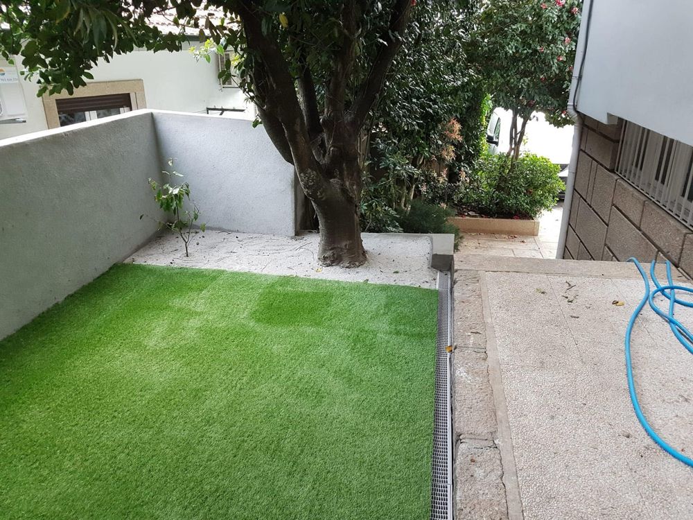Limpeza de terrenos e jardinagem