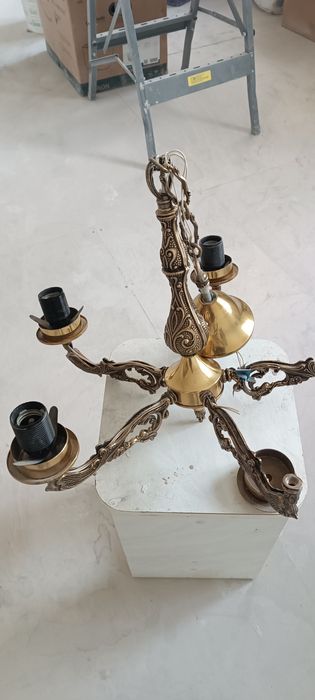 Продам красиву старину люстру