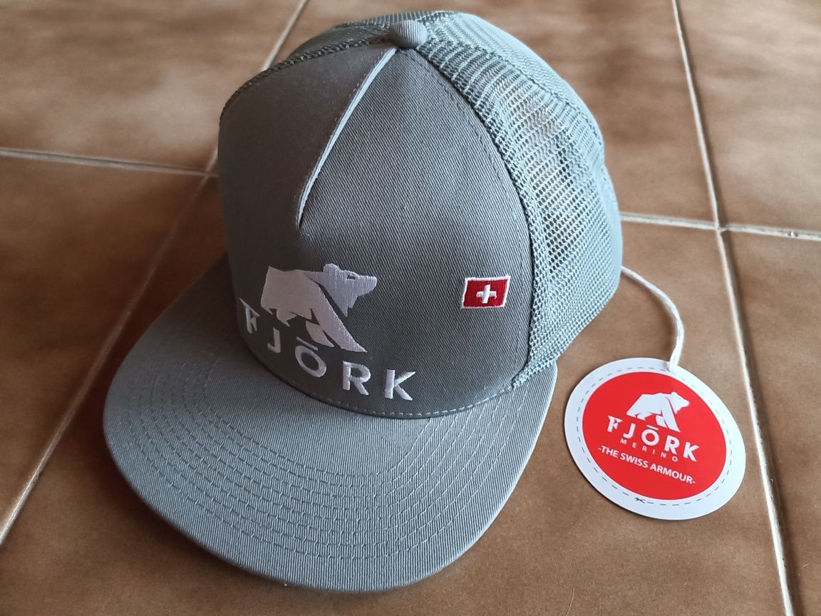 FJORK MERINO trucker cap бейсболка