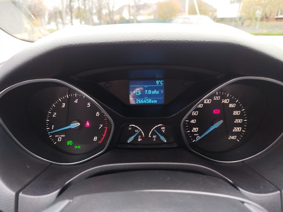 Ford Focus 3 2011року 1.6л турбобензин