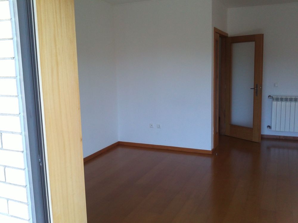 Arrendo T2 - Arcozelo - Av Joao Paulo Ii