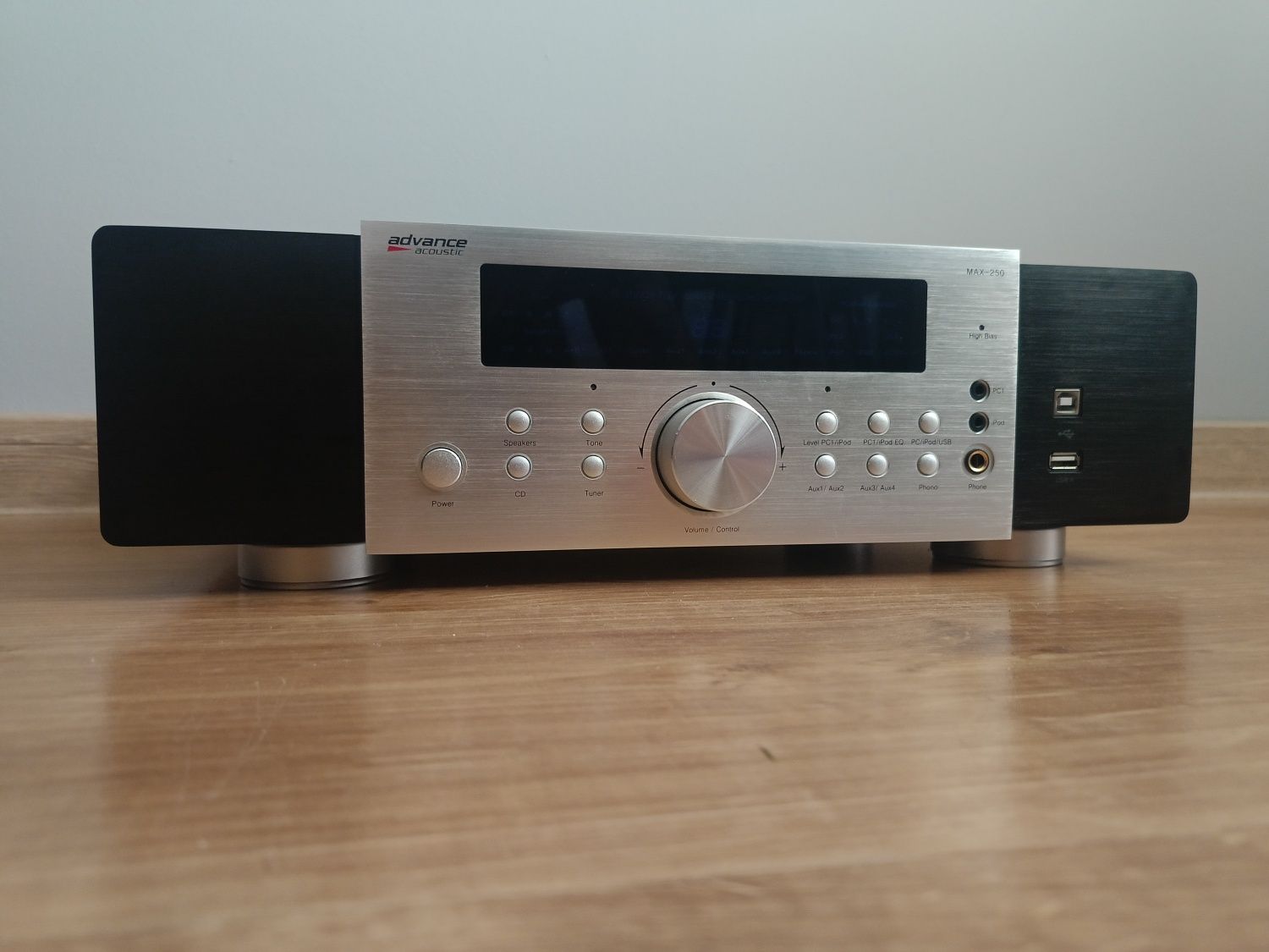 Wzmacniacz stereo Advance Acoustic MAX 250