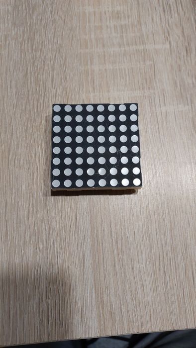 LED матрица TME KWM 50882ASB. Двухцветные и трехцветный светодиод.