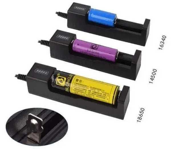 Універсальний USB зарядний для акумуляторів 18650, 14500, 16430