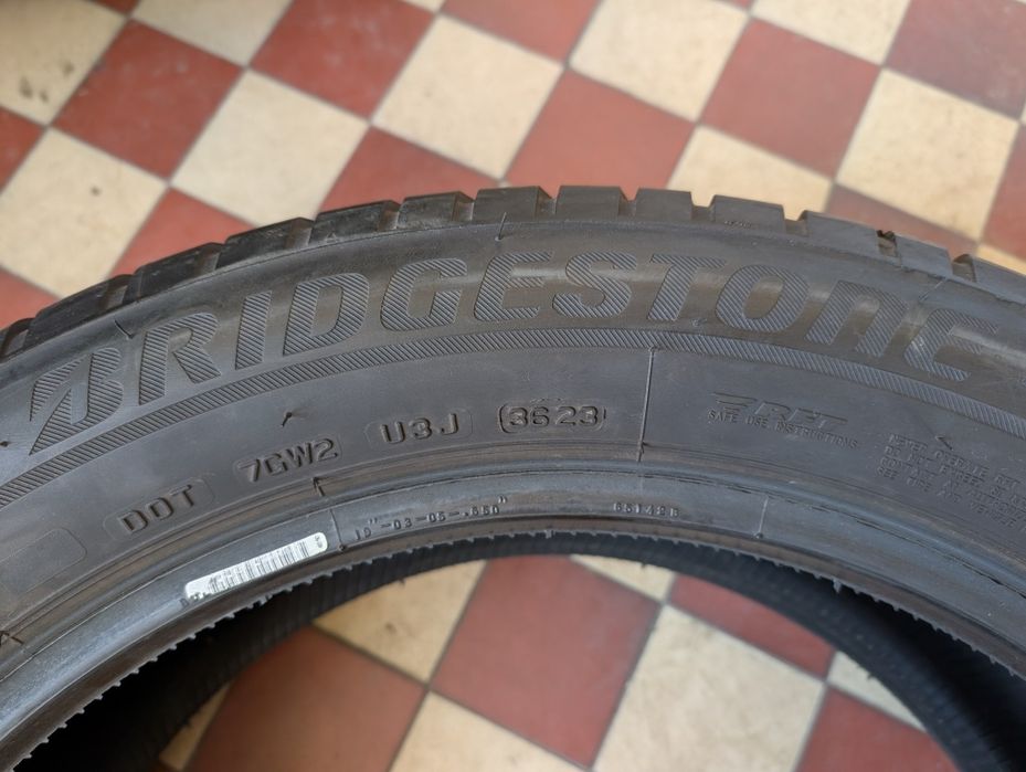 Bridgestone Blizzak LM001 245/50R19 105V RunFlat #402