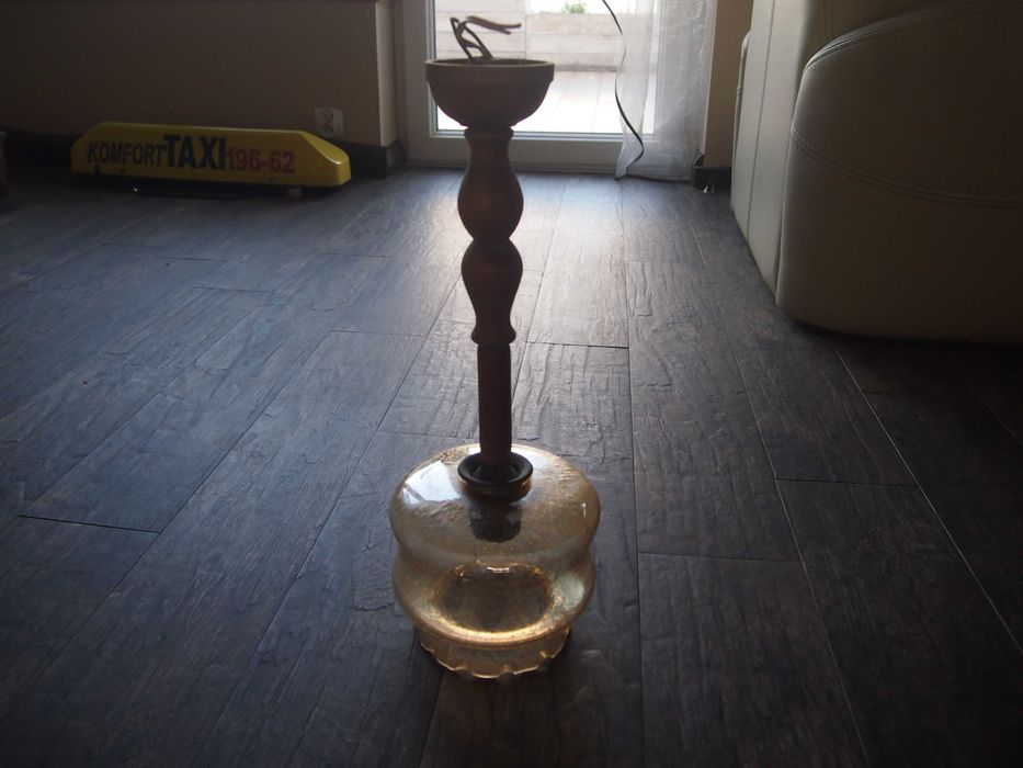 Lampa wisząca z czasów PRL