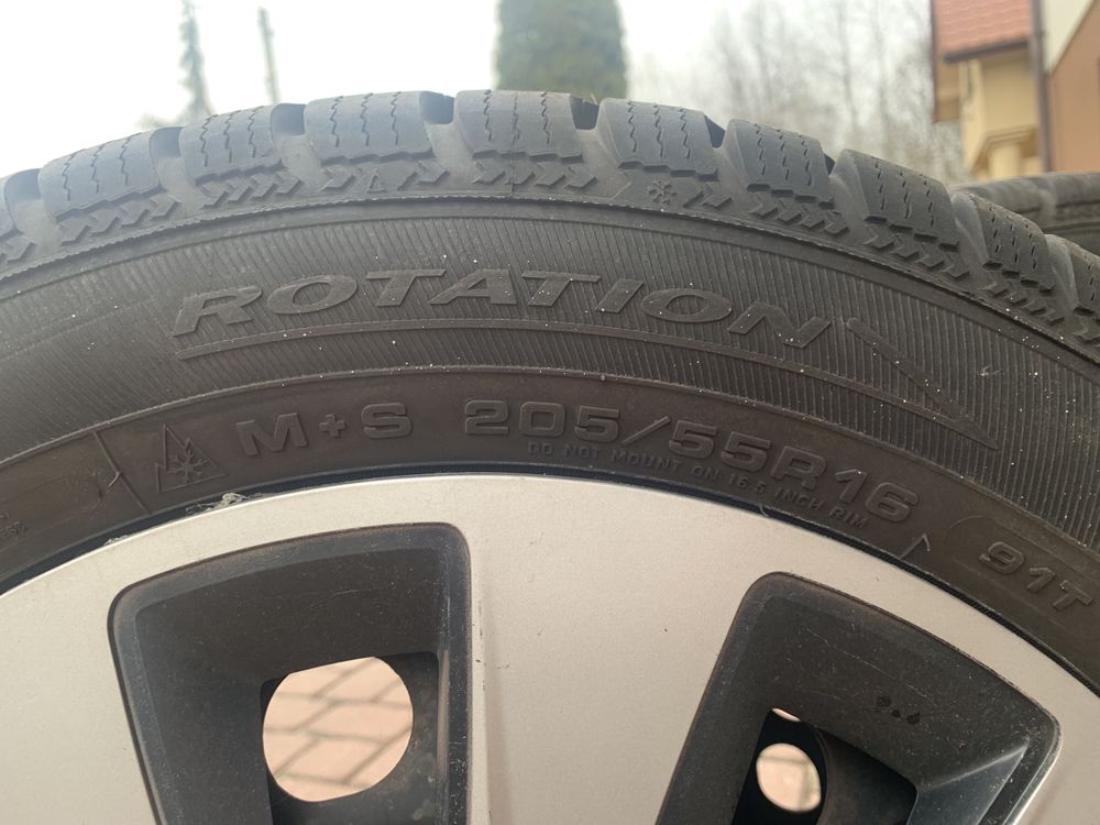 nowe koła na stalowej feldze z 2021r rozmiar 205/55R16