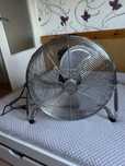 Nowy cyrkulator powietrza MPM BWP-03 – 120W, metalowy, 50 cm