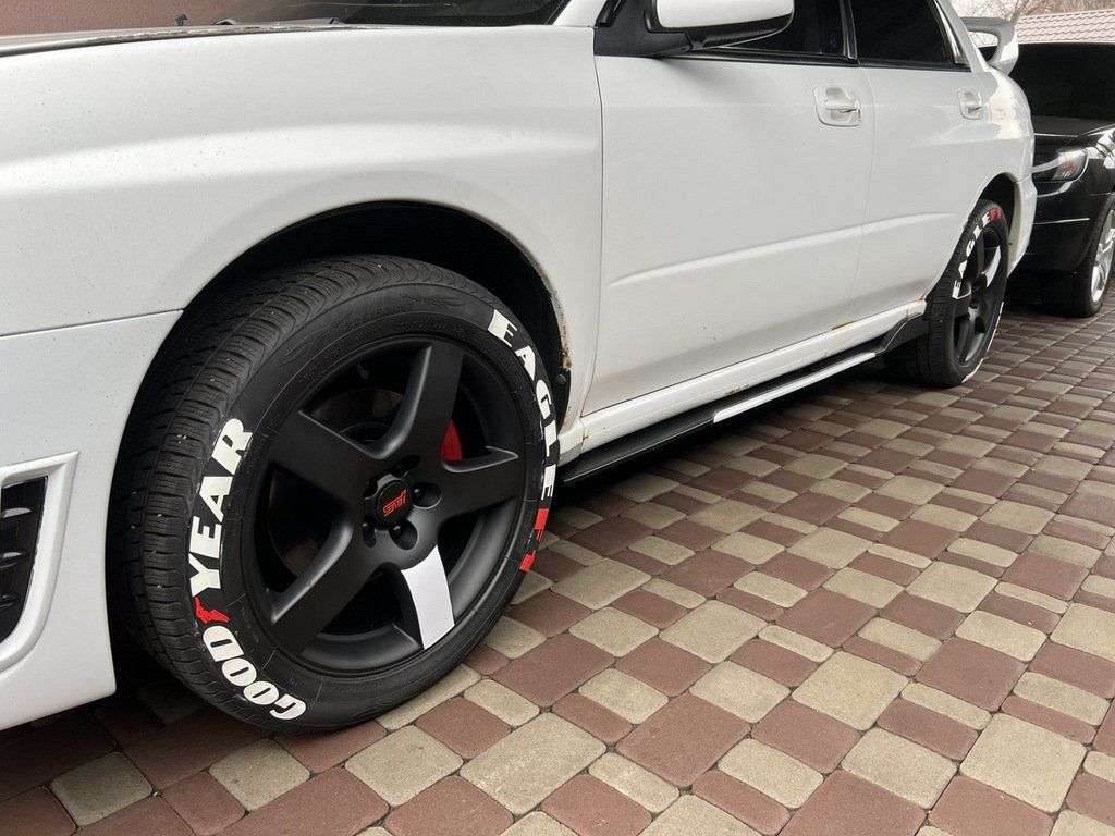 Універсальні накладки на бокові пороги Niken White (ABS) (4шт)