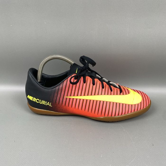 Дитячі футзалки Nike Mercurial Vapor XI IC Junior 831947-870 Оригінал