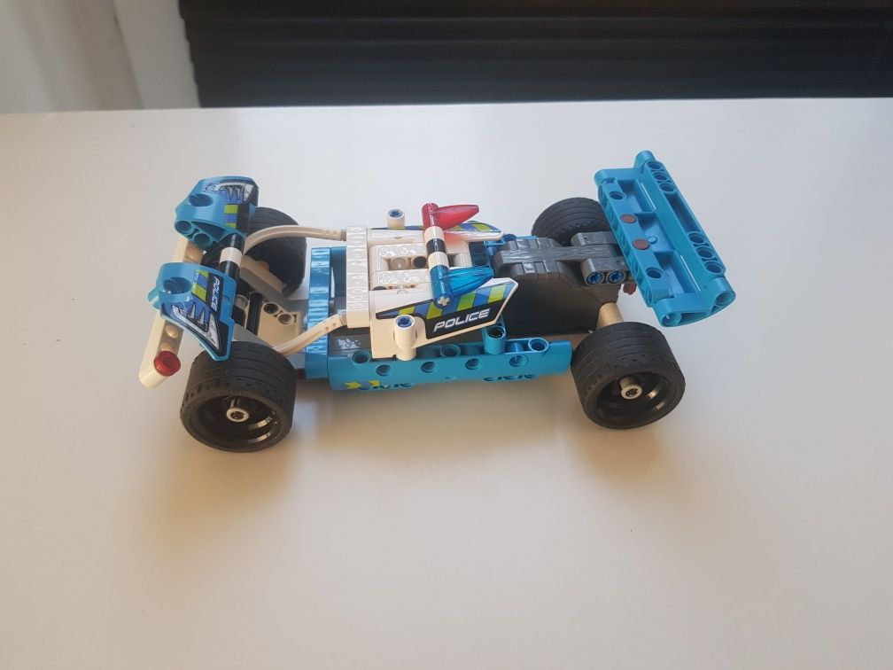 Lego technic 42091 samochód policyjny