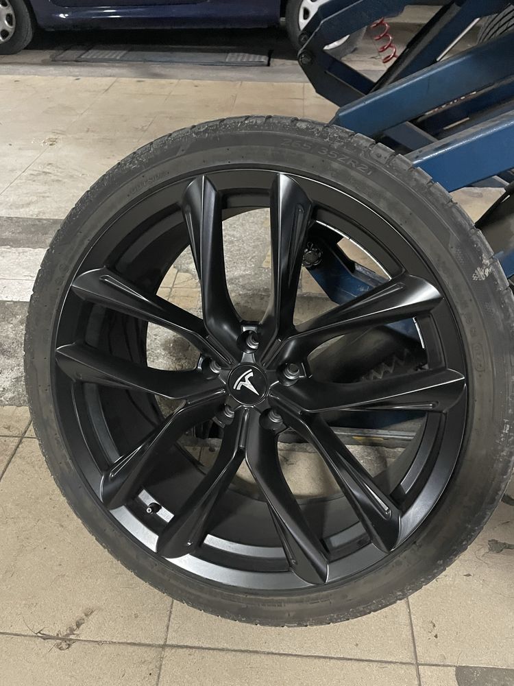 Jantes Tesla - Arachnid 21"