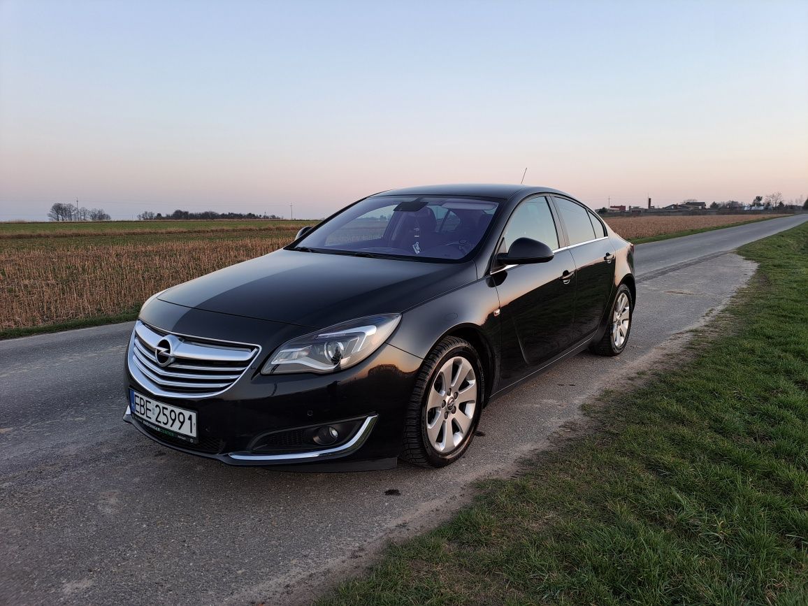 Opel Insignia przebieg 129 tys km zadbany, bezwypadkowy