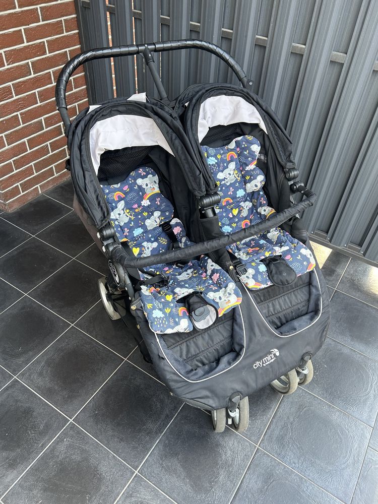 Прогулянковий візок коляска для двійні baby jogger city mini