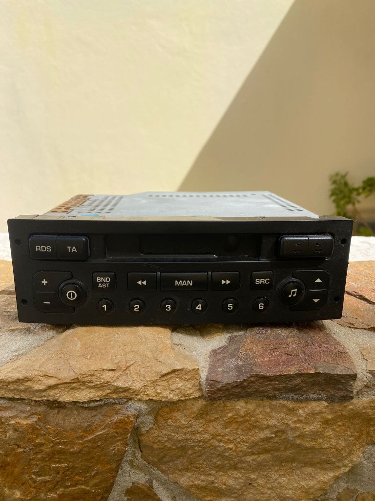 Rádio carro Peugeot