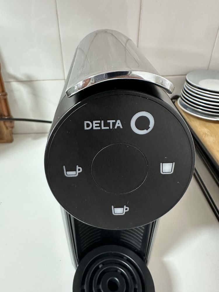 Máquina de café Delta Q