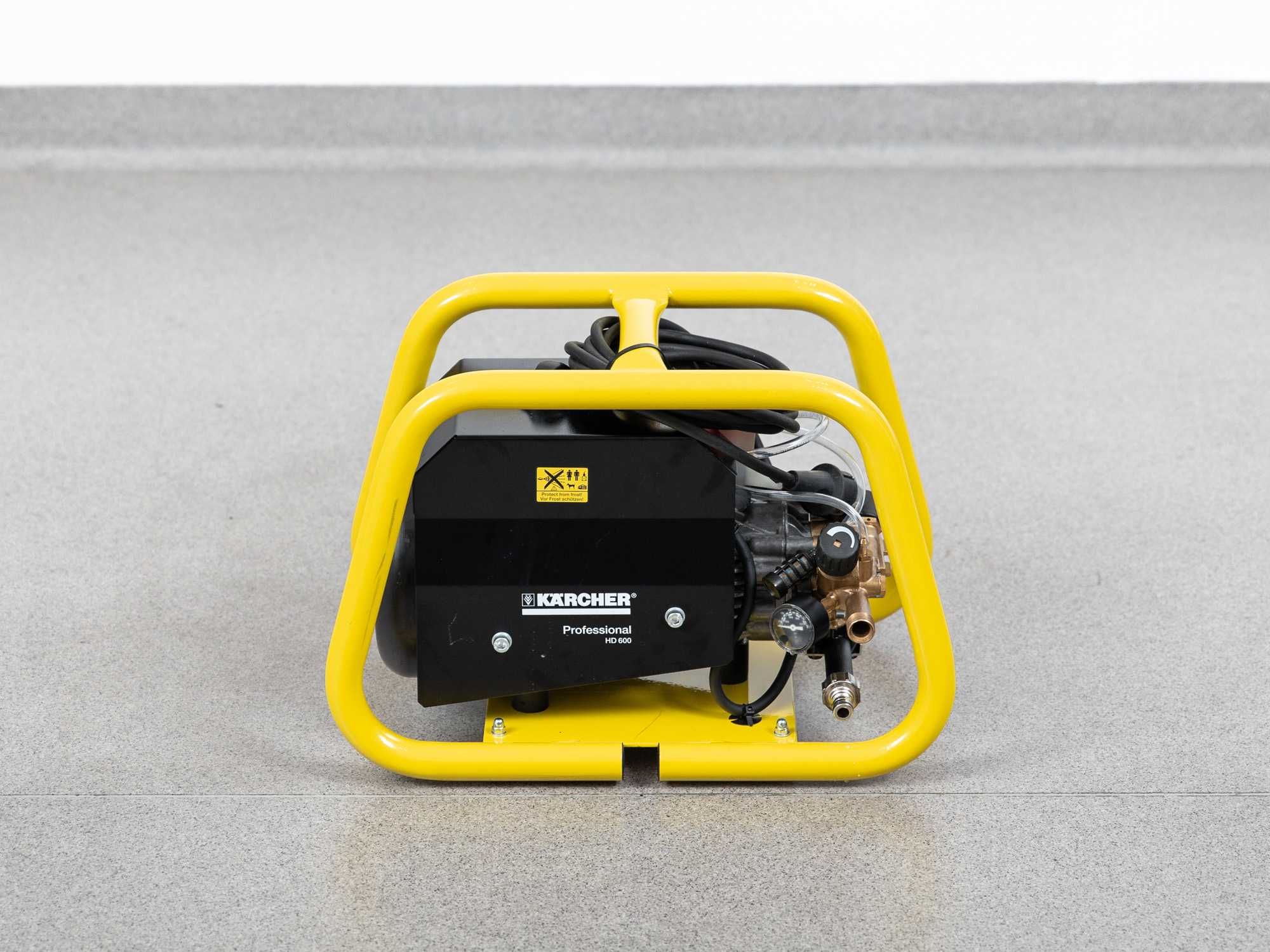 Myjka KARCHER HD 600 CAGE 650L/H 105BAR 2000 NETTO