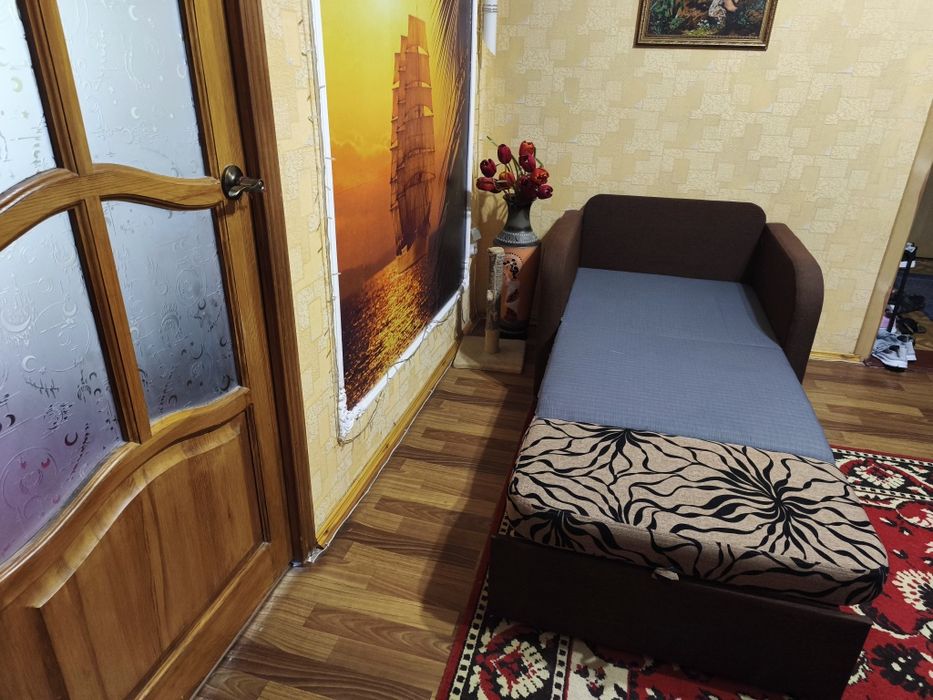 Кресло-диван раскладное мягкое Гном жаккард коричневый.