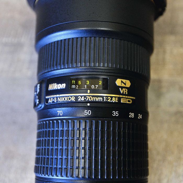 Об"єктив Nikon AF-S 24-70mm f/2.8E ED VR