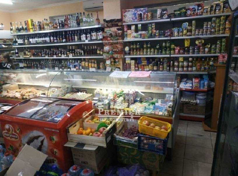 Пропонується до продажу магазин, що діє, вул. Сахарова