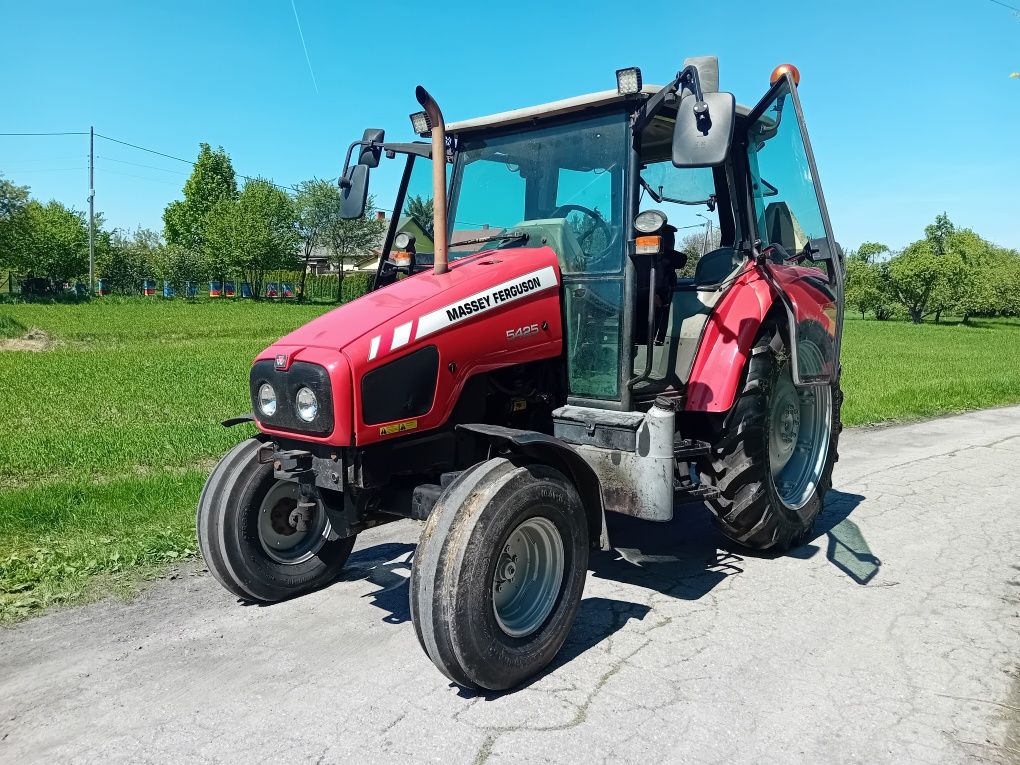 Massey Ferguson 5425  2007r.