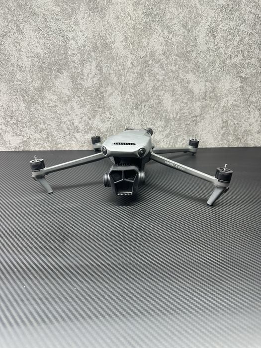Квадрокоптер Dji mavic 3 pro