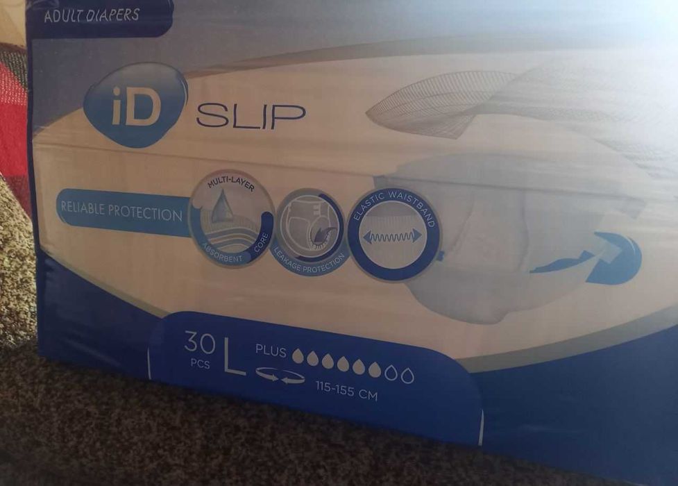 Памперсы ID SLip Plus XL и ID SLip Plus L для взрослых.